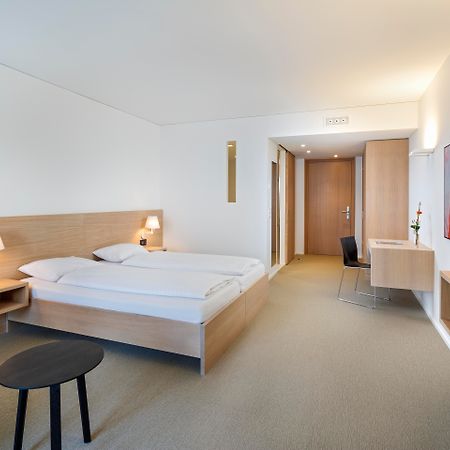 סנט גאלן Newstar Hotel מראה חיצוני תמונה
