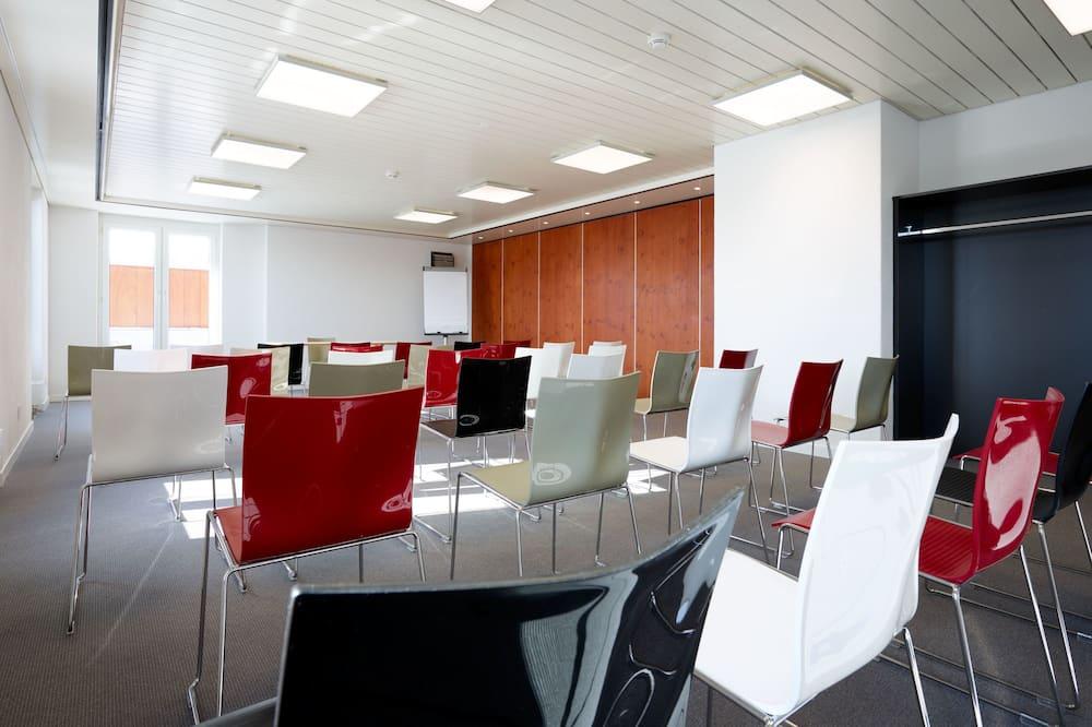 סנט גאלן Newstar Hotel מראה חיצוני תמונה